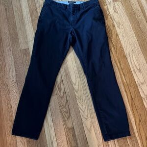 Tommy Hilfiger Mens Slim Straight Chino Pants Navy Blue Size 33/32